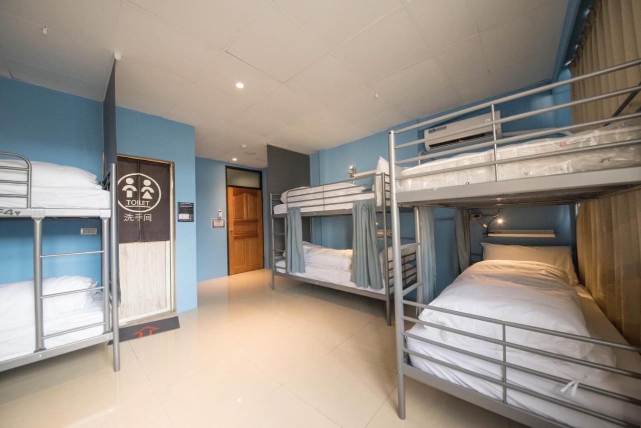 Deer Traveler Hostel หยูฉี ภายนอก รูปภาพ