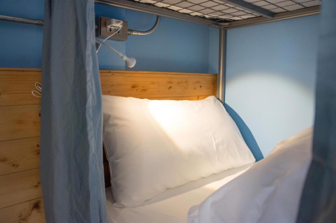 Deer Traveler Hostel หยูฉี ภายนอก รูปภาพ