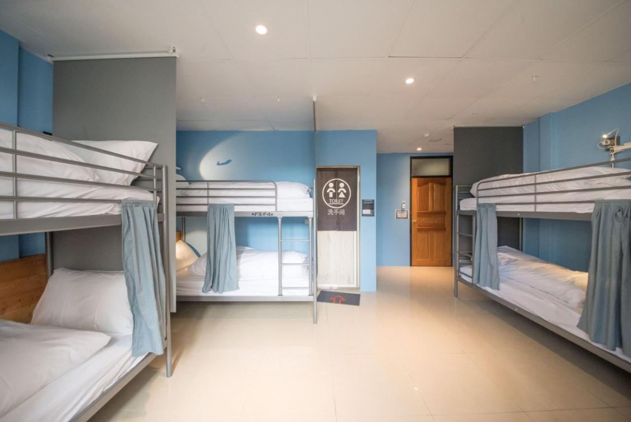Deer Traveler Hostel หยูฉี ภายนอก รูปภาพ