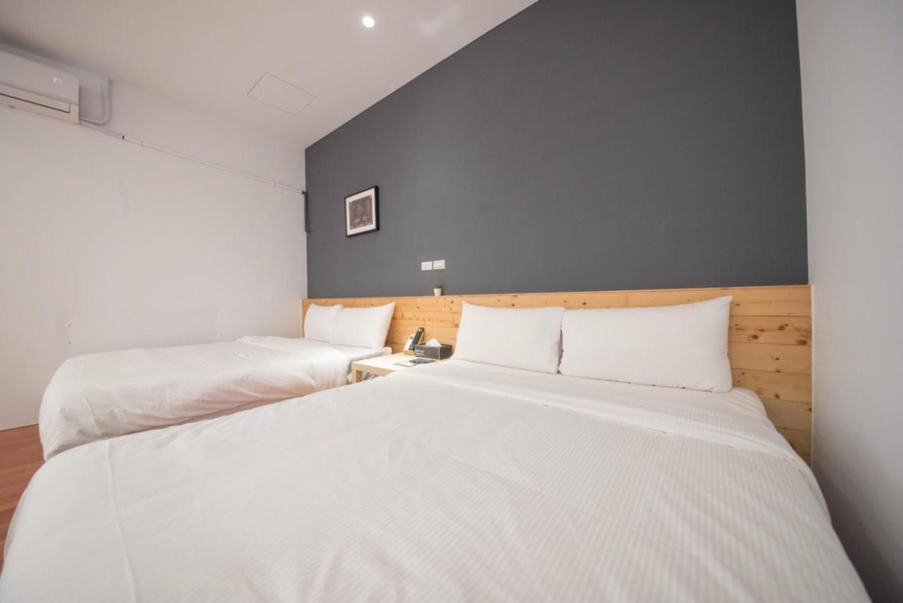 Deer Traveler Hostel หยูฉี ภายนอก รูปภาพ